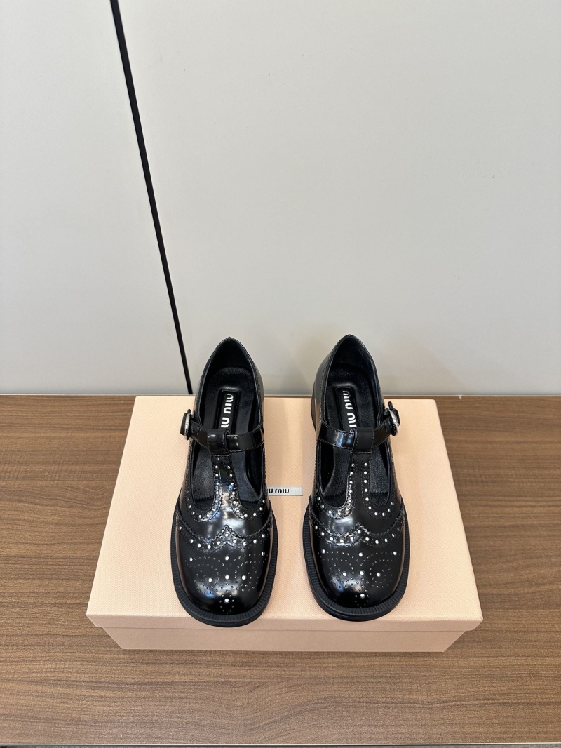 Miu Miu Casual Shoes